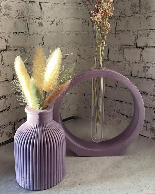 How to Style Gypsum Vases in Your Home: Tips for Modern Interiors