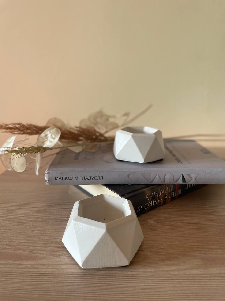 Hexagon Gypsum Planter